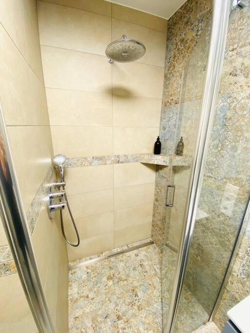 New 2bedrooms Flat In Limpertsberg-61