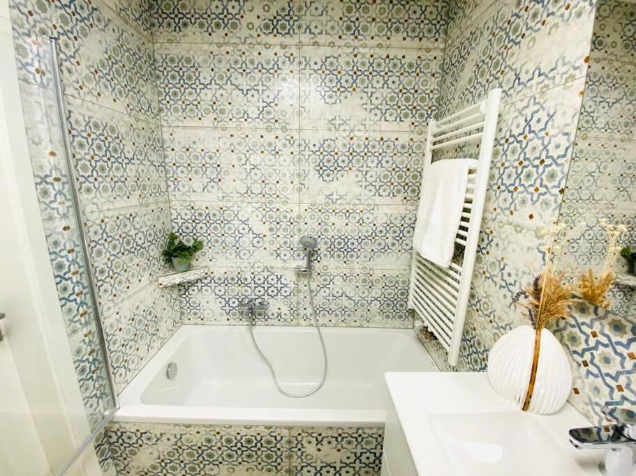 New 2bedrooms Flat In Limpertsberg-61 Appartement *